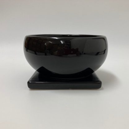 人気おすすめ日本製シンプル丸型ブラック黒陶器おしゃれ植木鉢受け皿アレンジ盆栽正面