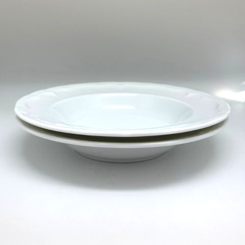 白い食器　スープ皿　パスタ皿