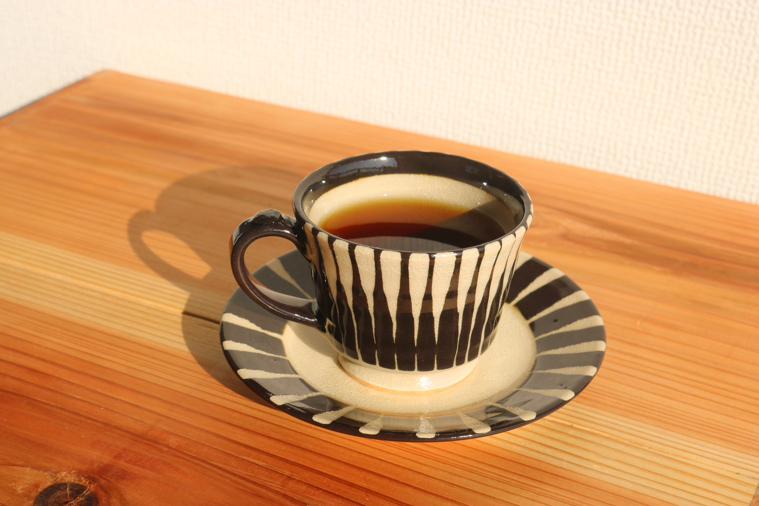 コーヒーカップ＆ソーサー 黒十草 陶器 美濃焼き