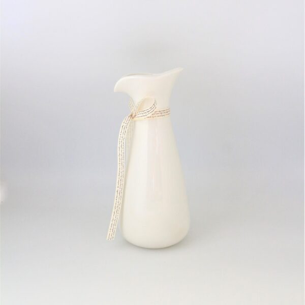 陶器花瓶　ホワイト　ホルン