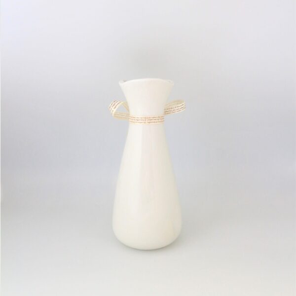 陶器花瓶　ホワイト　ホルン　バック